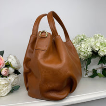 Carica l'immagine nel visualizzatore di Gallery, IVONNE