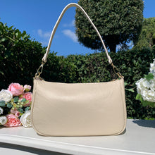 Load image into Gallery viewer, LUCILLE