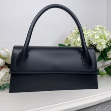 Carica l'immagine nel visualizzatore di Gallery, JACKIE