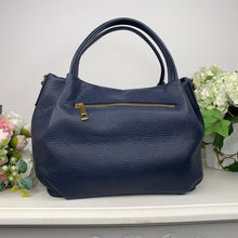 Carica l'immagine nel visualizzatore di Gallery, IVONNE