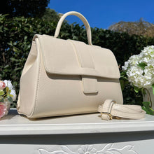 Carica l'immagine nel visualizzatore di Gallery, MALINDY