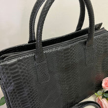 Carica l'immagine nel visualizzatore di Gallery, JESSICA