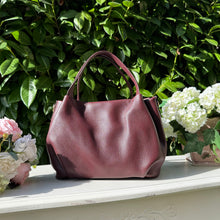 Charger l&#39;image dans la galerie, IVONNE
