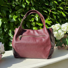 Charger l&#39;image dans la galerie, IVONNE
