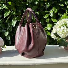 Charger l&#39;image dans la galerie, IVONNE
